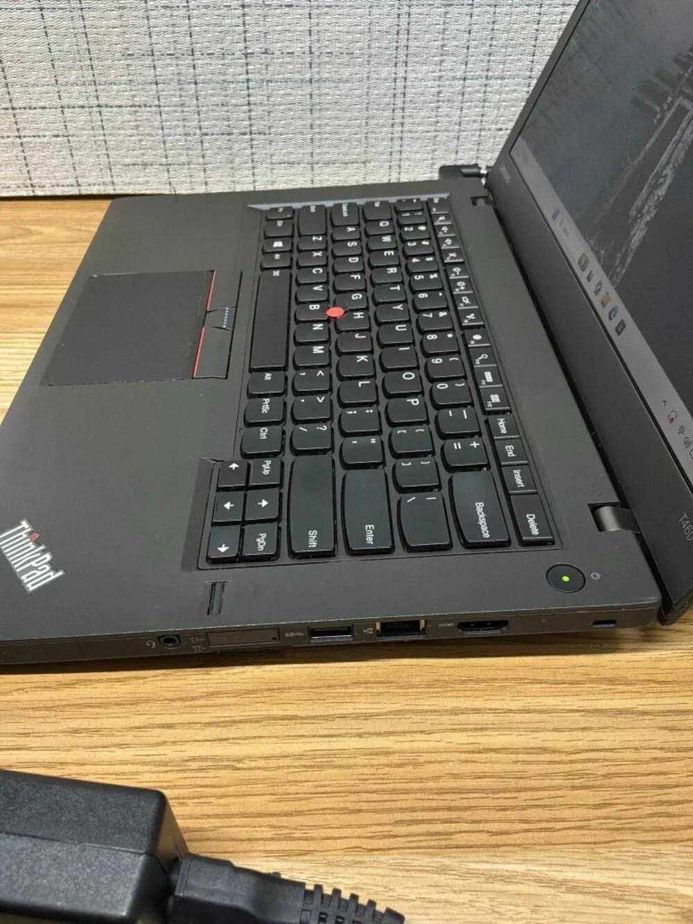 Lenovo ThinkPad T460 Touchscreen Laptop Intel Core i7-6600U 16GB RAM 512GB SSD